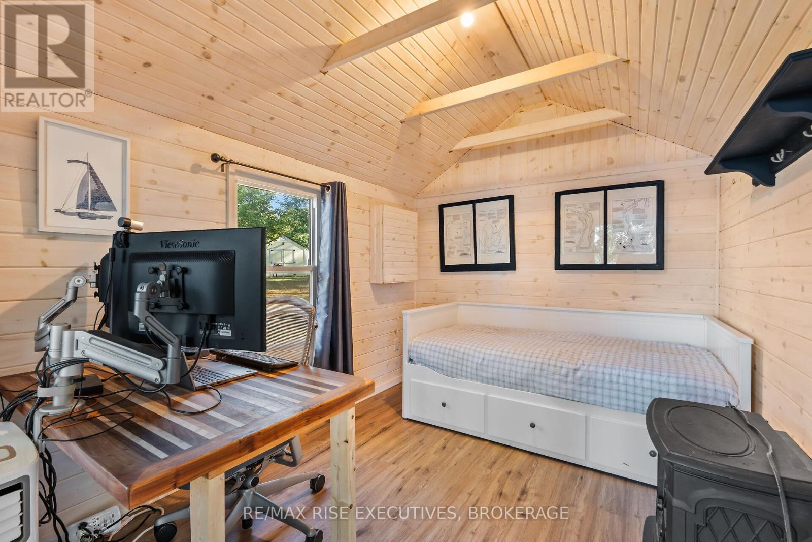465k Lyndhurst Road, Leeds And The Thousand Islands, Ontario  K0E 1N0 - Photo 22 - X12466673