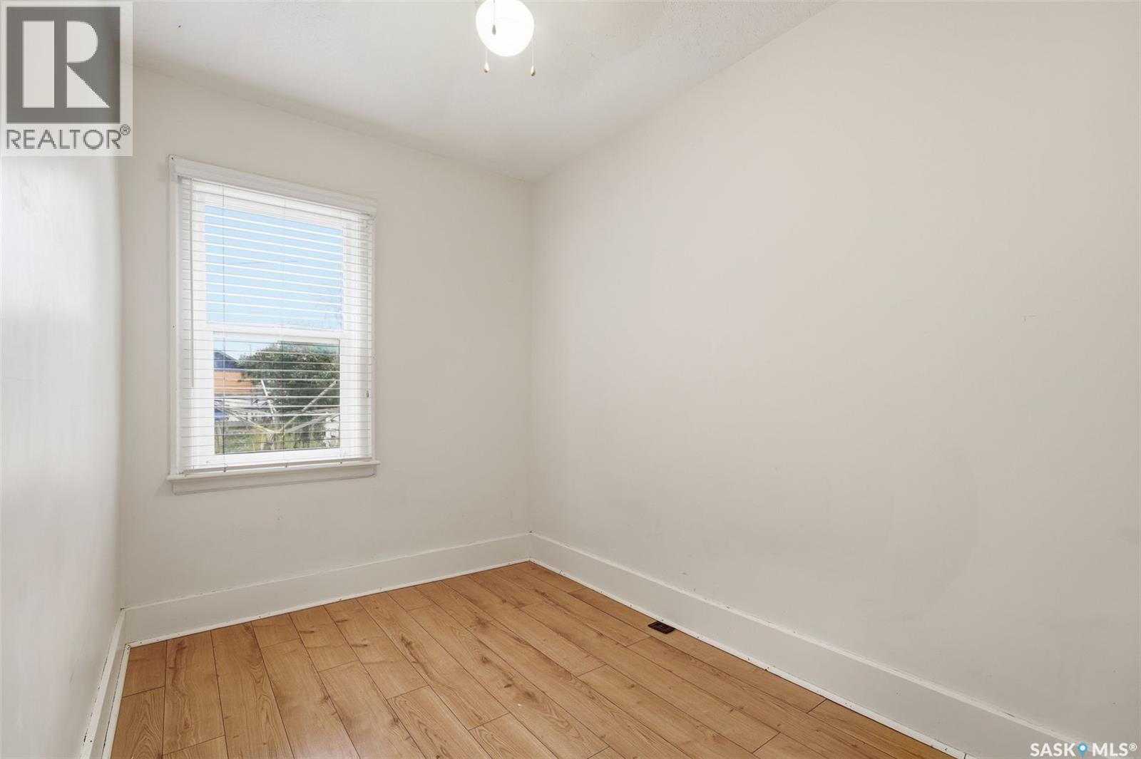 813 4th Avenue N, Saskatoon, Saskatchewan  S7K 2N3 - Photo 12 - SK020960