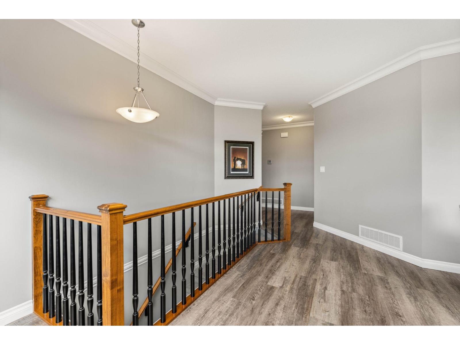 3330 Goldstream Drive, Abbotsford, British Columbia  V3G 3B7 - Photo 3 - R3059511