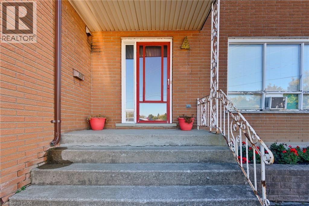 505 Geneva Street, St. Catharines, Ontario  L2N 2H4 - Photo 3 - 40758982