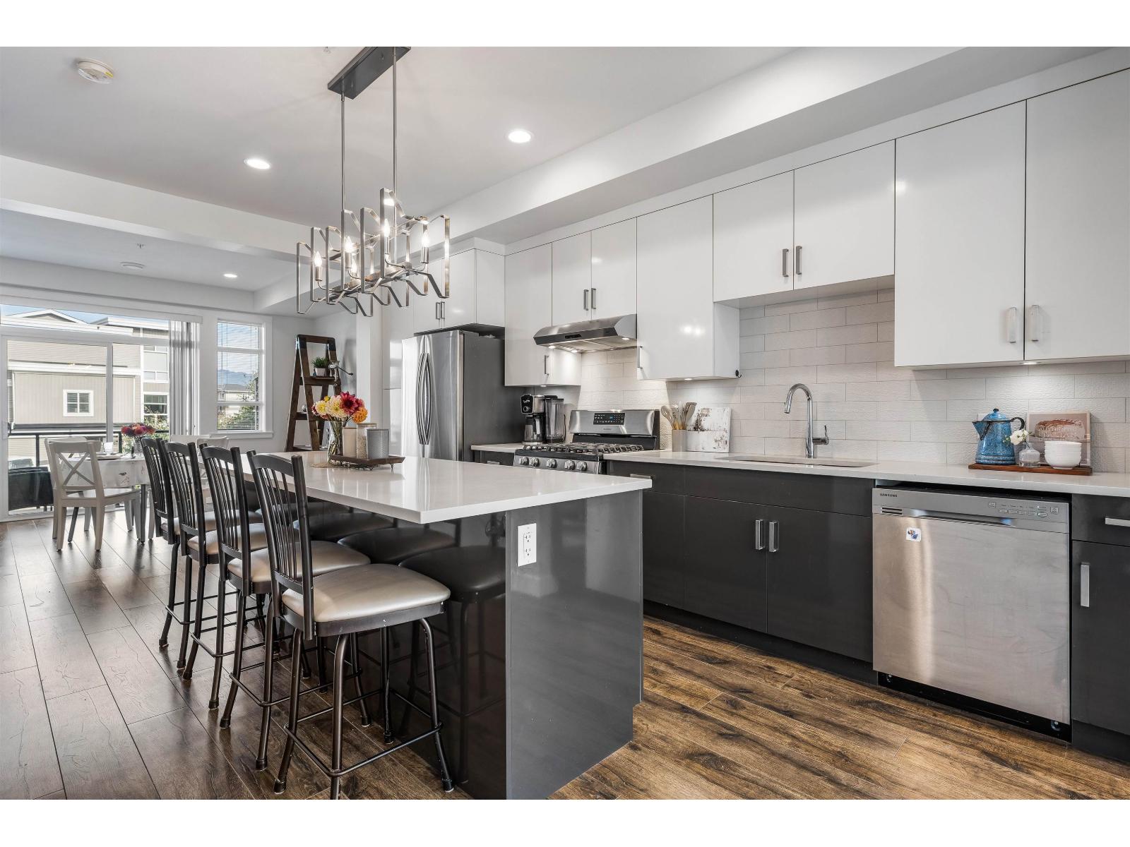 8 8413 Midtown Way, Chilliwack Proper South, Chilliwack, British Columbia V2P 0G7 - Photo 3 - R3059482