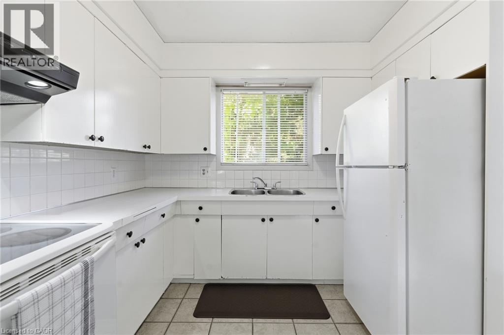 505 Geneva Street, St. Catharines, Ontario  L2N 2H4 - Photo 6 - 40758982