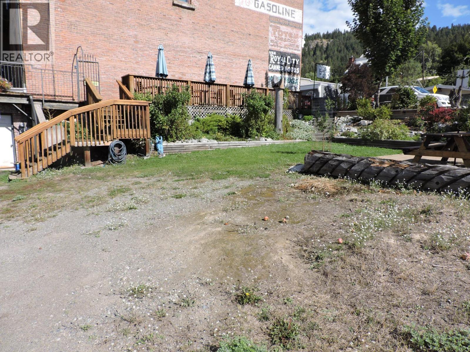 325 Copper  S Avenue, Greenwood, British Columbia  V0H 1J0 - Photo 8 - 2480087