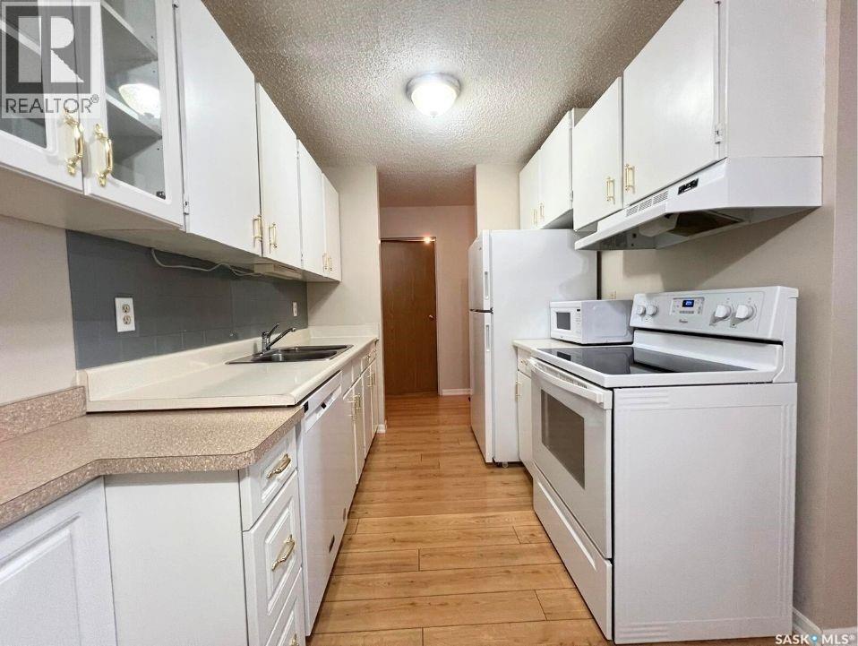 103 1140 9th Avenue Ne, Swift Current, Saskatchewan  S9H 2S9 - Photo 10 - SK020896