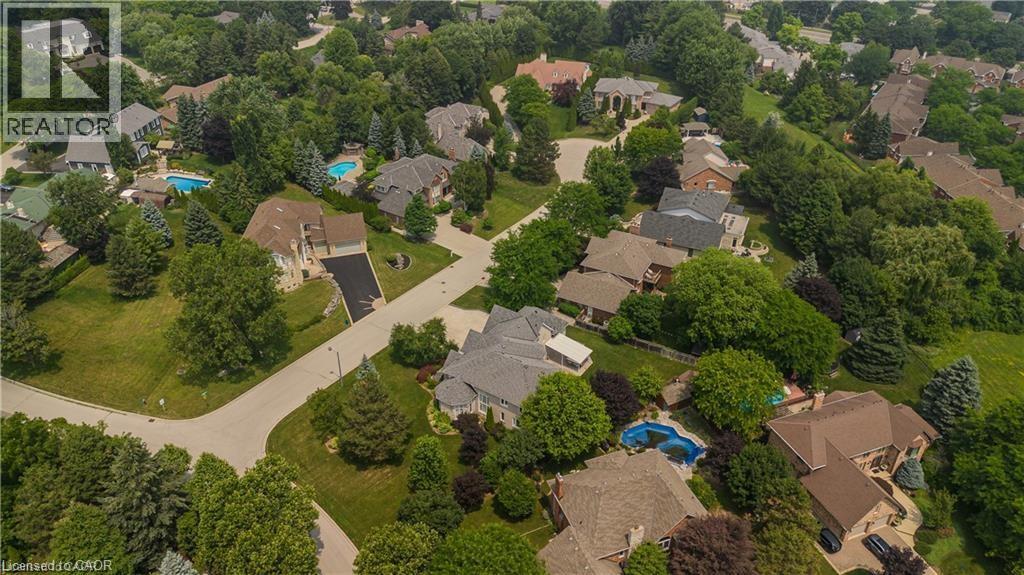 1400 Tamworth Court, Burlington, Ontario  L7P 4V3 - Photo 3 - 40779899