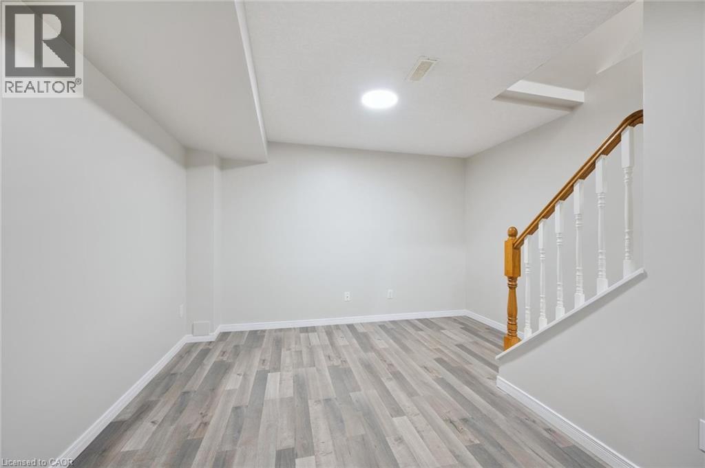 523 Exmoor Street, Waterloo, Ontario  N2K 3T8 - Photo 28 - 40779552