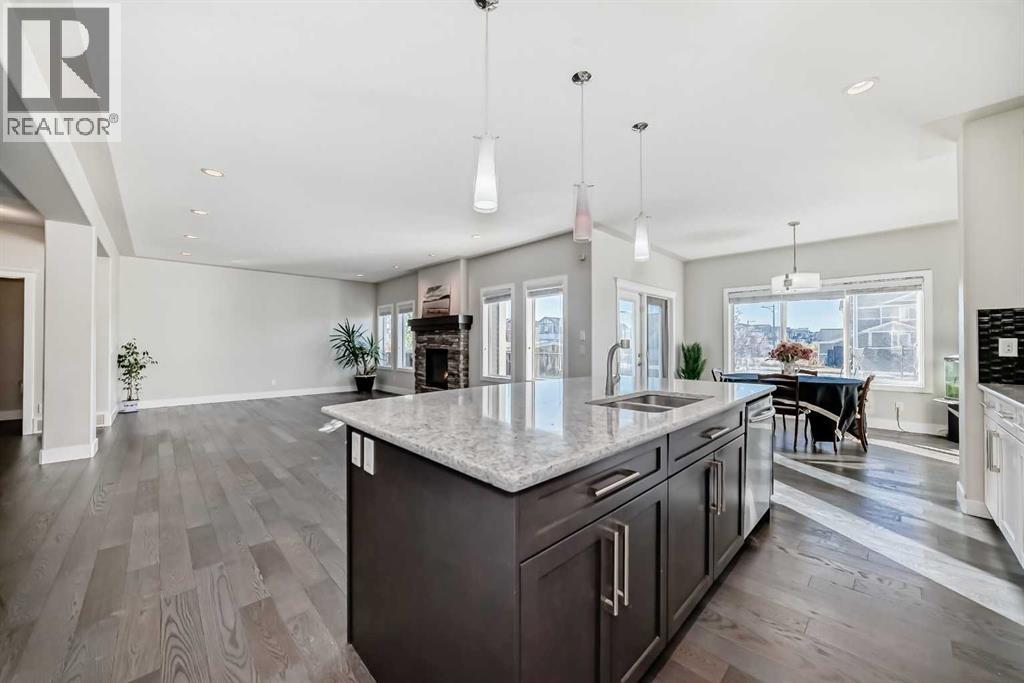 193 Rainbow Falls Heath, Chestermere, Alberta  T1X 0S7 - Photo 6 - A2250699