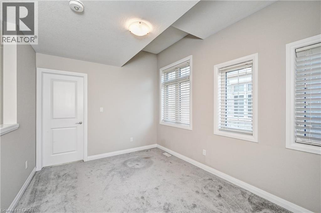 86 Monarch Woods Drive, Kitchener, Ontario  N2P 0K1 - Photo 24 - 40780072