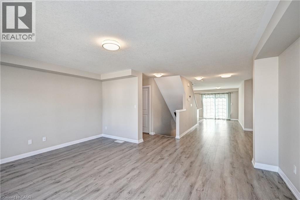 86 Monarch Woods Drive, Kitchener, Ontario  N2P 0K1 - Photo 8 - 40780072