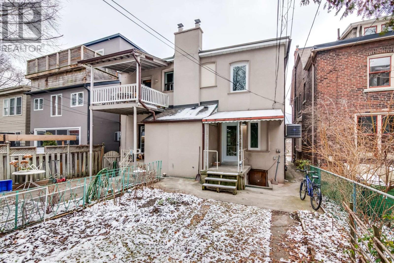 M - 716 Logan Avenue, Toronto, Ontario  M4K 3C6 - Photo 23 - E12468371