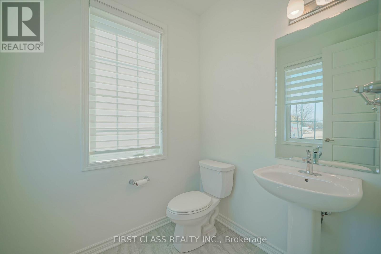 1913 Narcissus Gardens, Pickering, Ontario  L1Y 0B5 - Photo 13 - E12468403