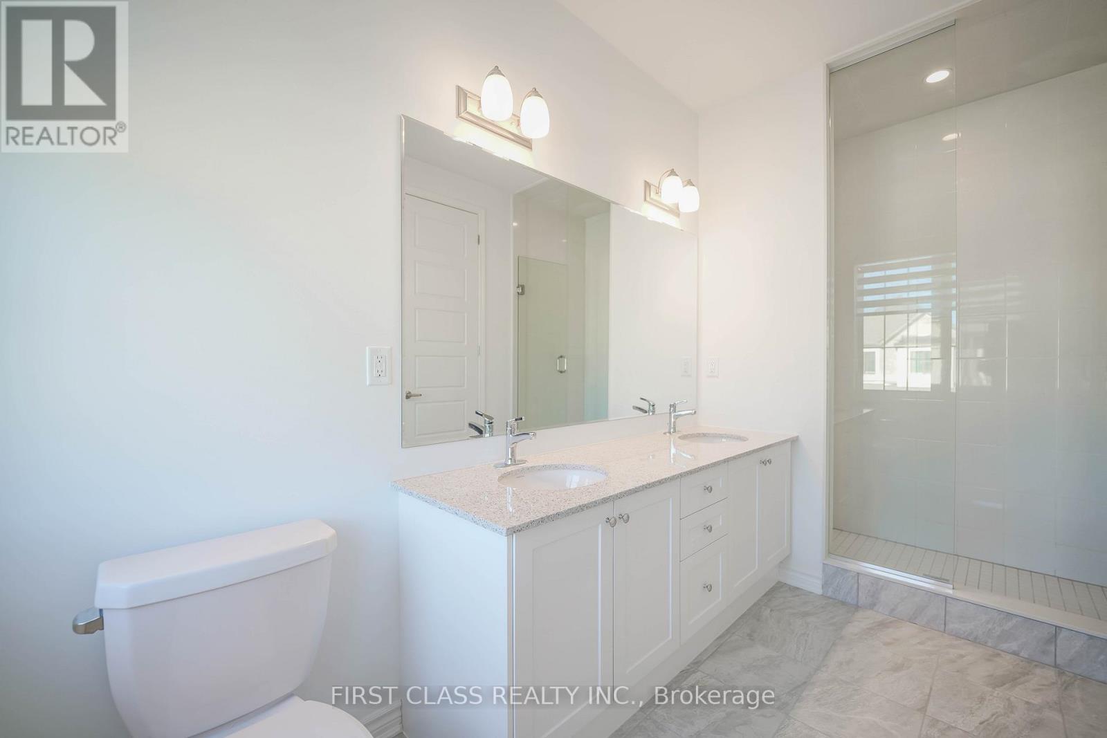 1913 Narcissus Gardens, Pickering, Ontario  L1Y 0B5 - Photo 17 - E12468403