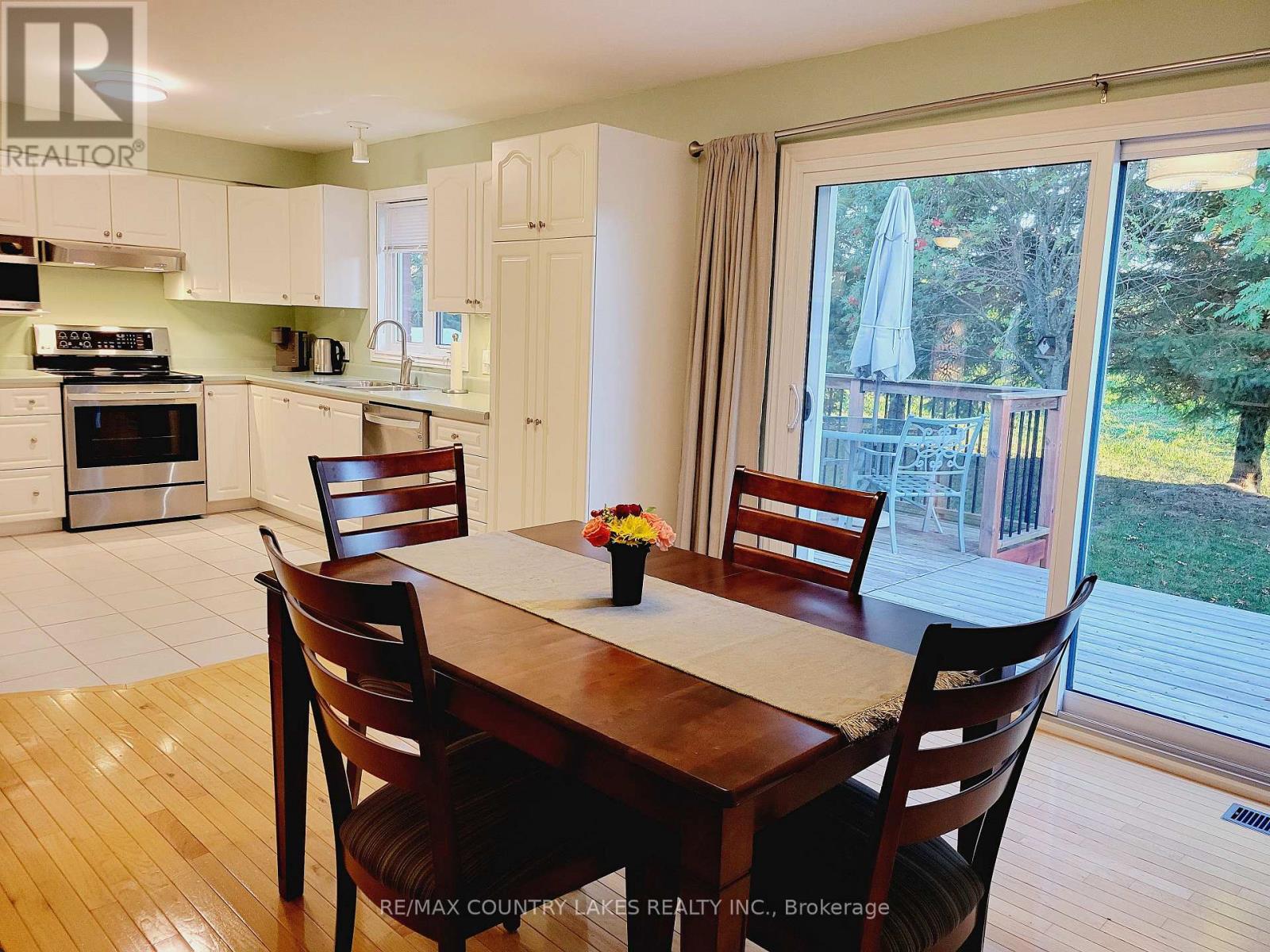 57 Eakins Court, Kawartha Lakes, Ontario  K9V 6J9 - Photo 15 - X12468190