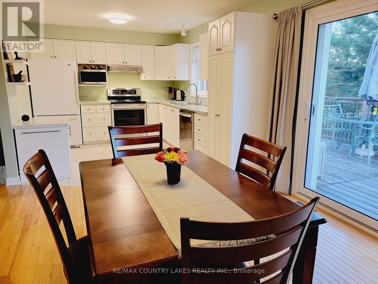 57 Eakins Court, Kawartha Lakes, Ontario  K9V 6J9 - Photo 16 - X12468190