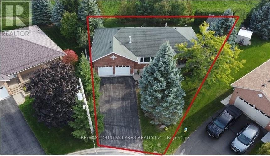 57 Eakins Court, Kawartha Lakes, Ontario  K9V 6J9 - Photo 2 - X12468190