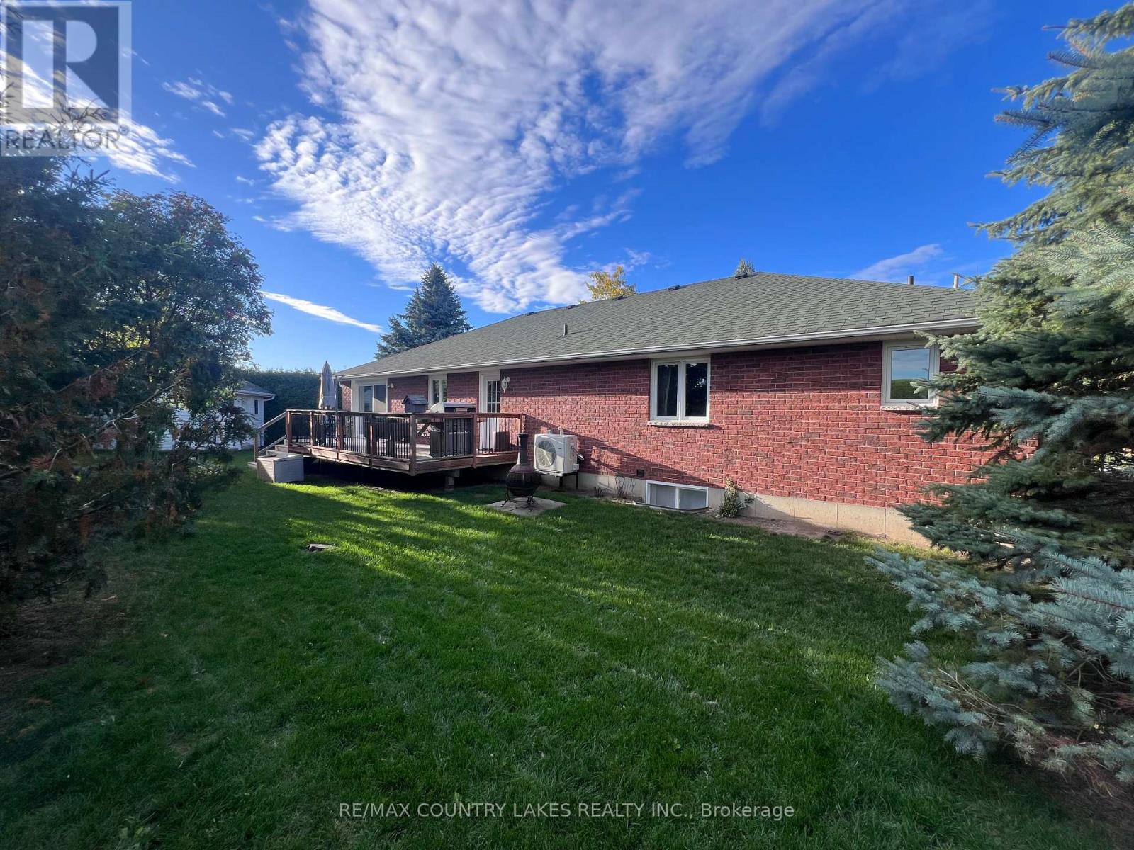 57 Eakins Court, Kawartha Lakes, Ontario  K9V 6J9 - Photo 37 - X12468190