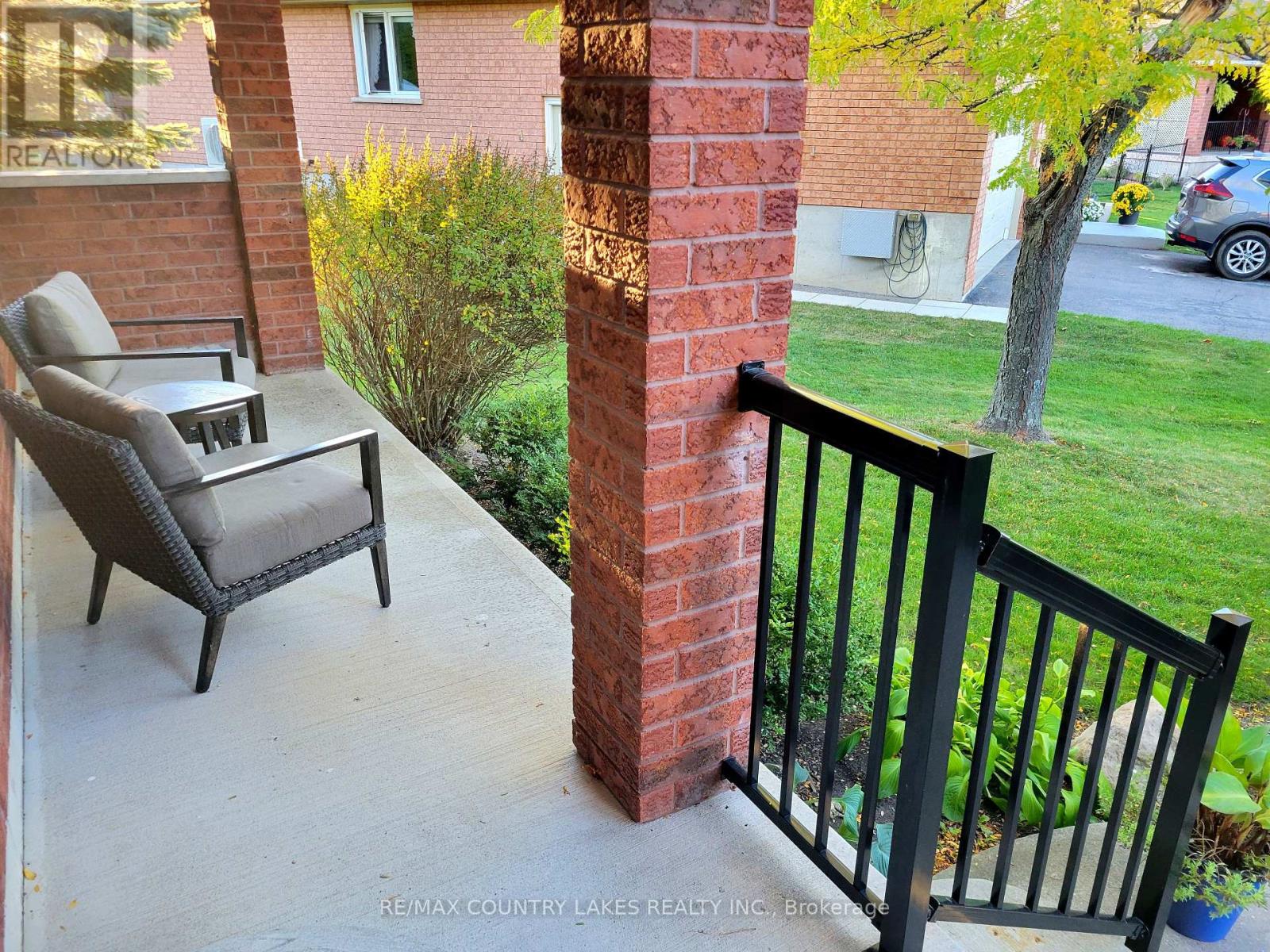 57 Eakins Court, Kawartha Lakes, Ontario  K9V 6J9 - Photo 5 - X12468190