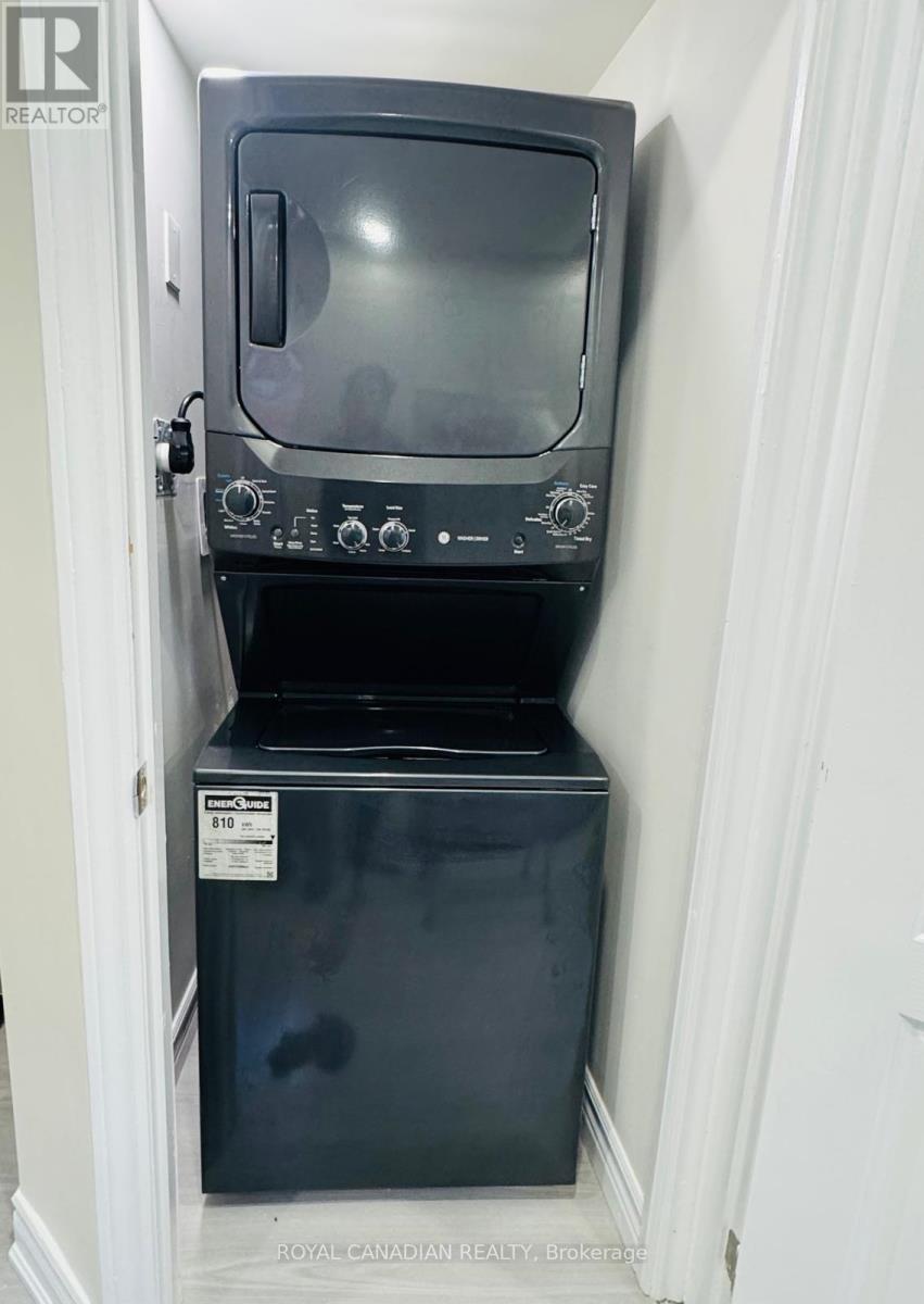 Bsmt - 3 Broden Crescent, Whitby, Ontario  L1P 0L9 - Photo 12 - E12468436
