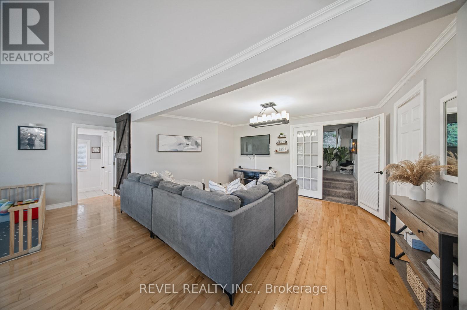 84 Jennings Road, Brantford, Ontario  N3T 5L7 - Photo 17 - X12468238