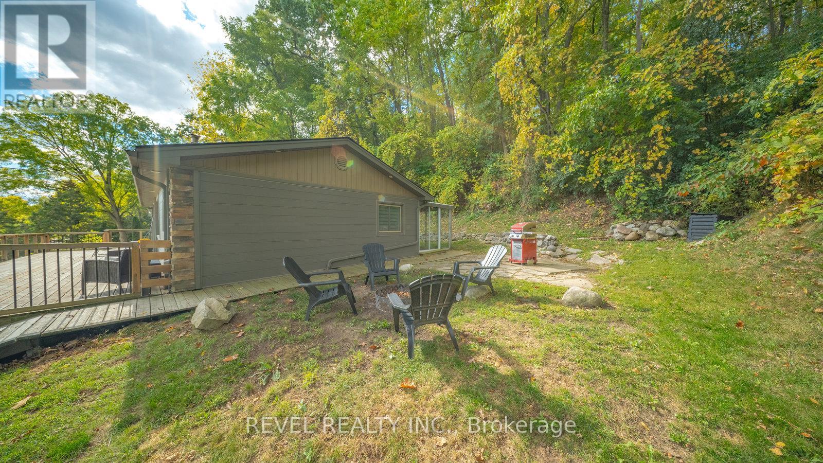 84 Jennings Road, Brantford, Ontario  N3T 5L7 - Photo 38 - X12468238