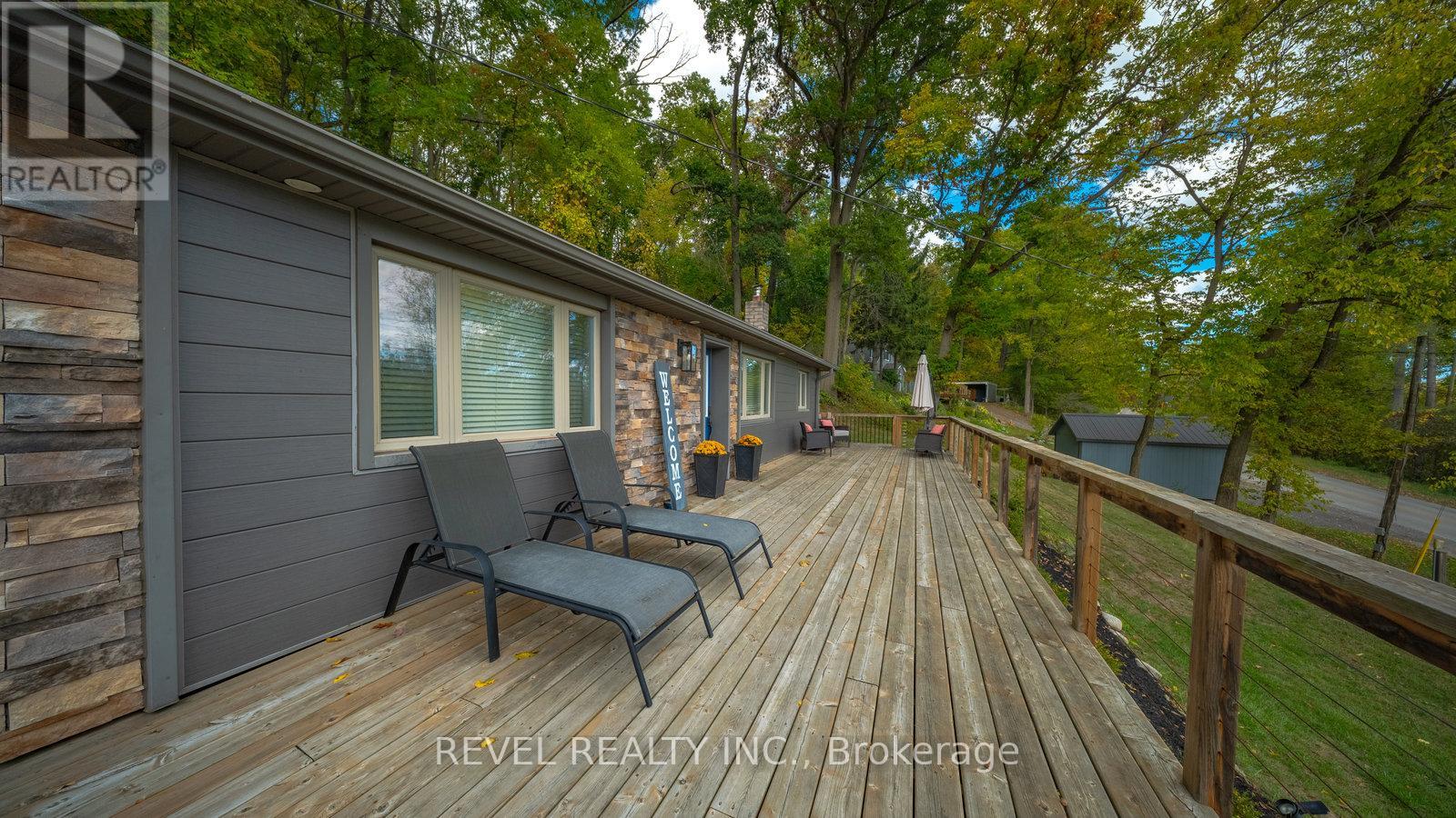 84 Jennings Road, Brantford, Ontario  N3T 5L7 - Photo 4 - X12468238