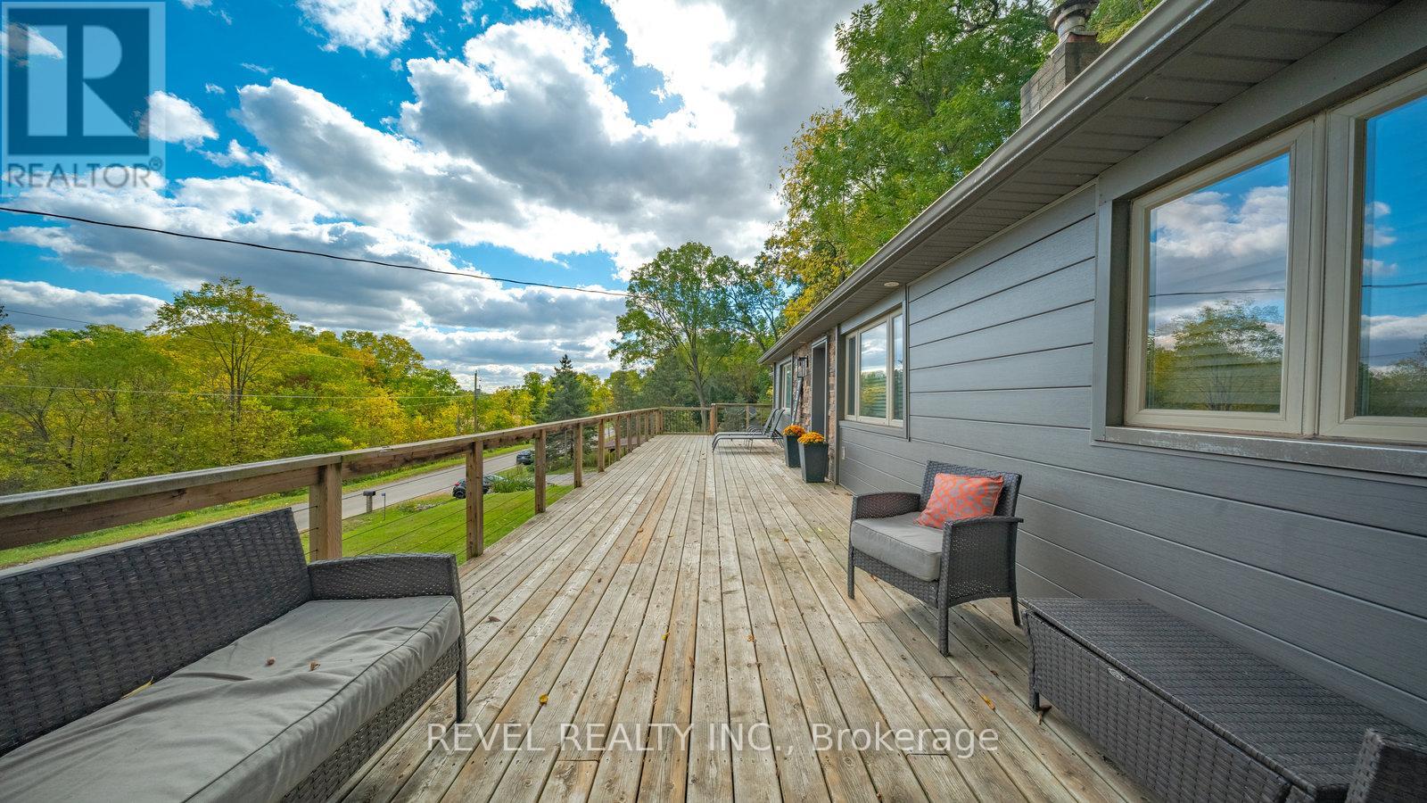 84 Jennings Road, Brantford, Ontario  N3T 5L7 - Photo 6 - X12468238
