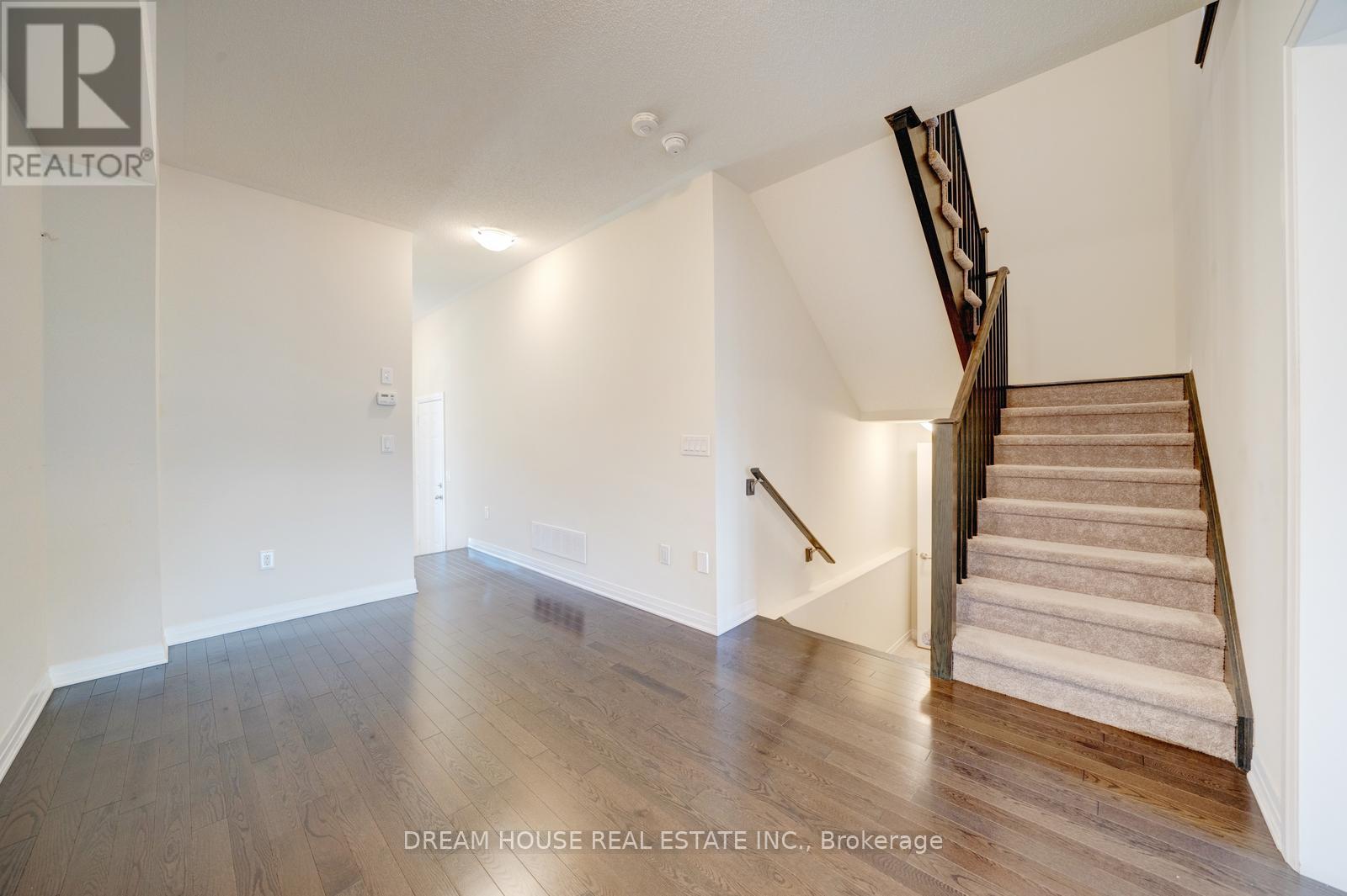 4191 Cherry Heights Boulevard, Lincoln, Ontario  L3J 0R3 - Photo 16 - X12468273