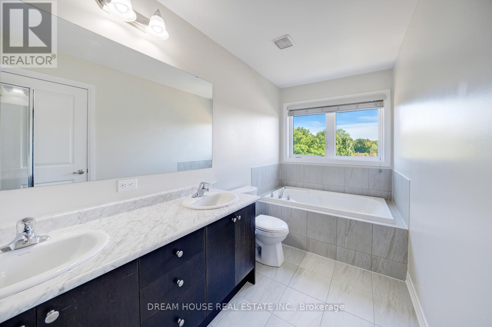 4191 Cherry Heights Boulevard, Lincoln, Ontario  L3J 0R3 - Photo 25 - X12468273