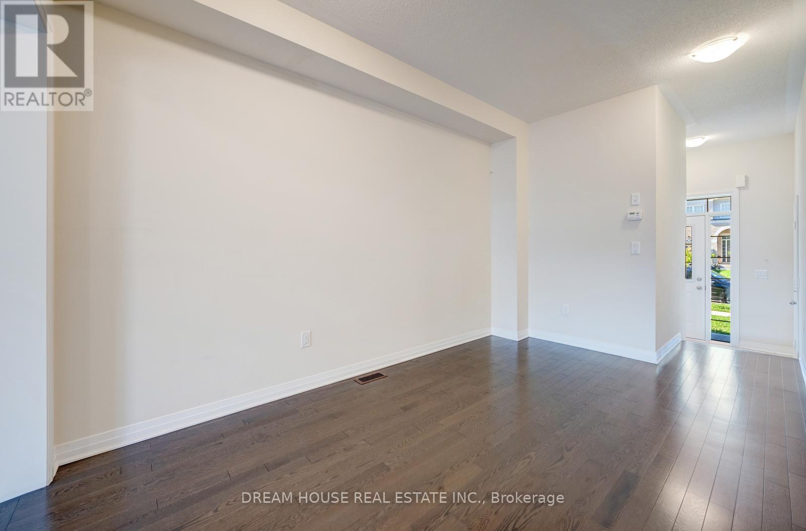 4191 Cherry Heights Boulevard, Lincoln, Ontario  L3J 0R3 - Photo 6 - X12468273