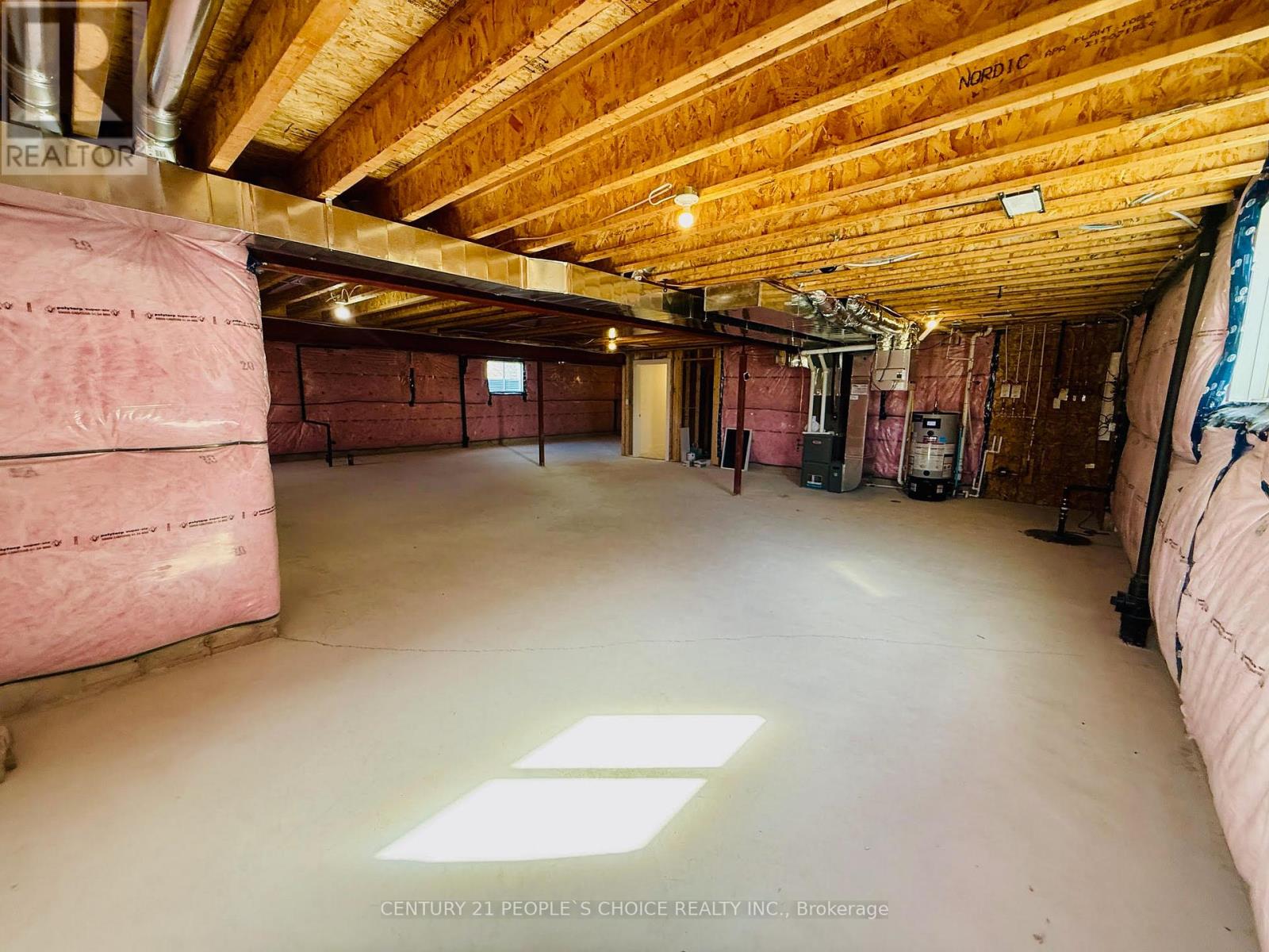 266 Snowberry Lane, Georgian Bluffs, Ontario  N0H 1S0 - Photo 36 - X12468293