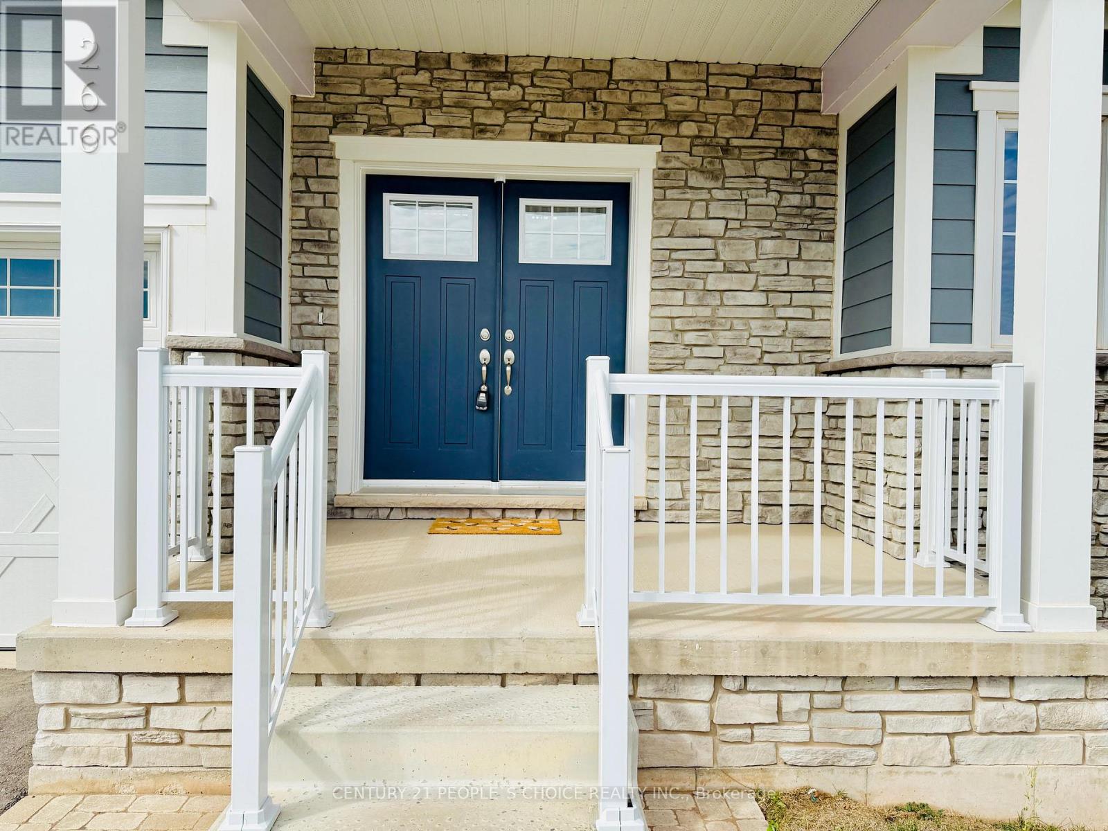 266 Snowberry Lane, Georgian Bluffs, Ontario  N0H 1S0 - Photo 4 - X12468293