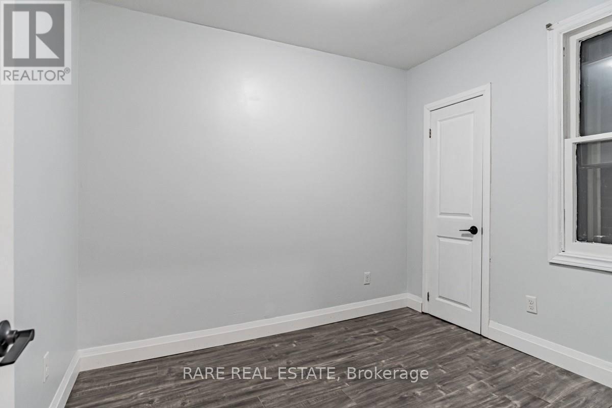 1439 Main Street E, Hamilton, Ontario  L8K 1C4 - Photo 18 - X12468307