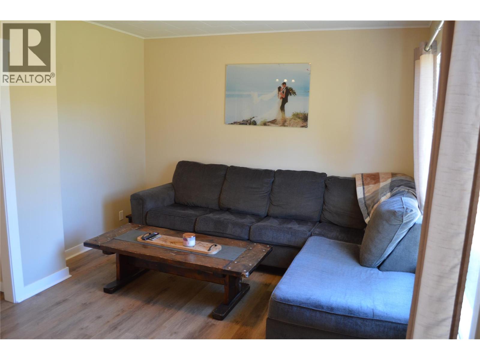 6569 19th Street, Grand Forks, British Columbia  V0H 1H0 - Photo 15 - 10365858