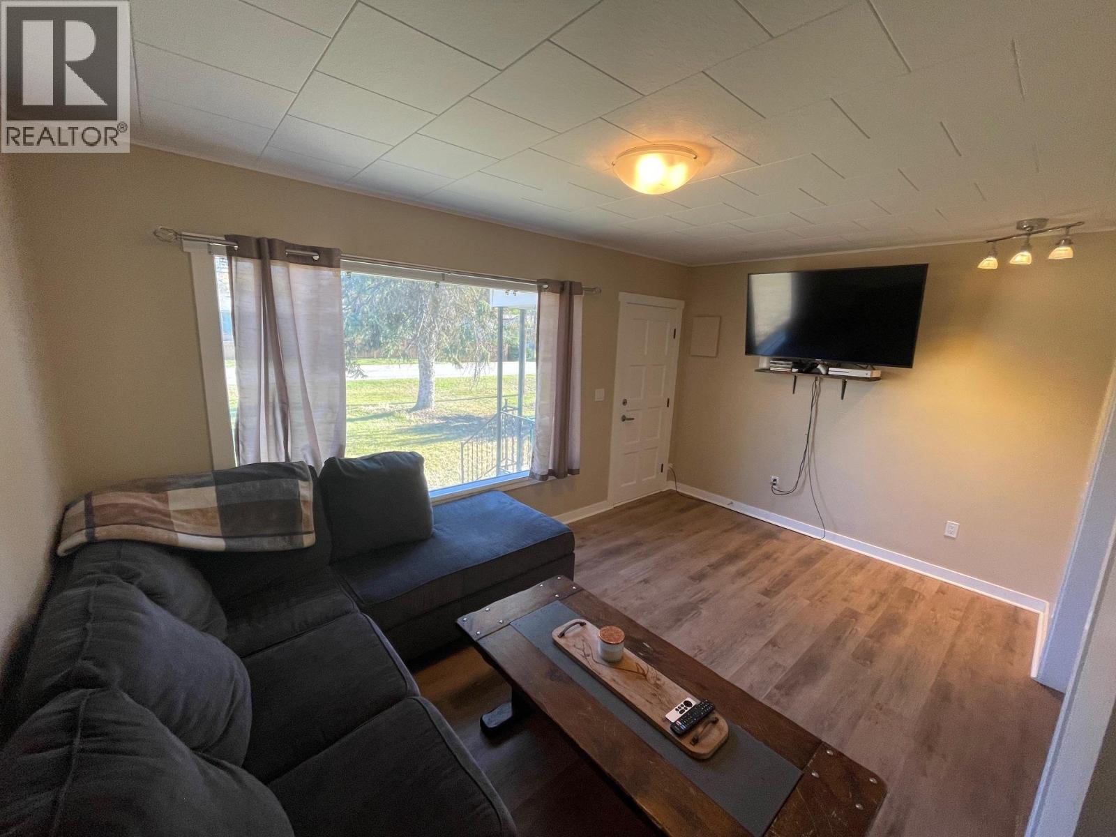 6569 19th Street, Grand Forks, British Columbia  V0H 1H0 - Photo 13 - 10365858