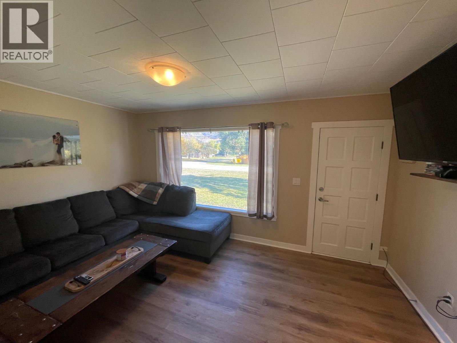 6569 19th Street, Grand Forks, British Columbia  V0H 1H0 - Photo 12 - 10365858