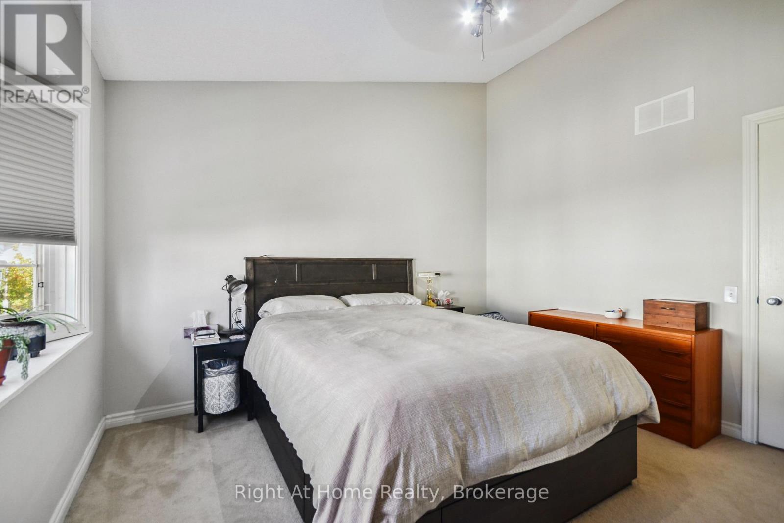 34 - 5080 Fairview Street, Burlington, Ontario  L7L 7E9 - Photo 19 - W12468523