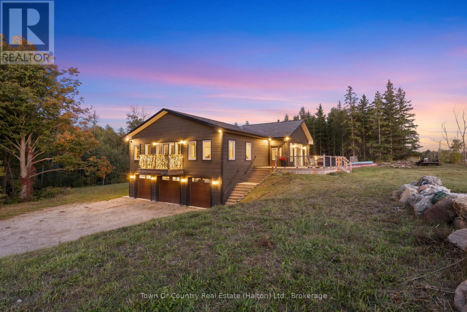 5041 Third Line, Erin, Ontario  L7J 2L8 - Photo 1 - X12468457