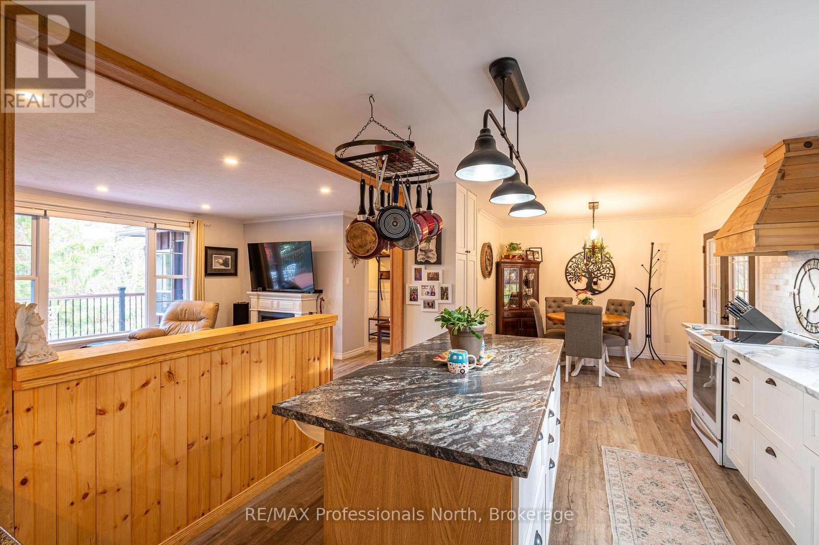 26 Reid Street, Trent Lakes, Ontario  K0M 2A0 - Photo 14 - X12468458
