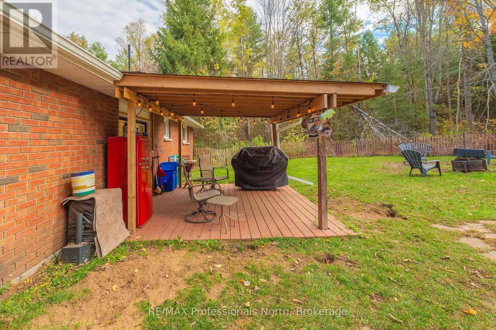 26 Reid Street, Trent Lakes, Ontario  K0M 2A0 - Photo 39 - X12468458