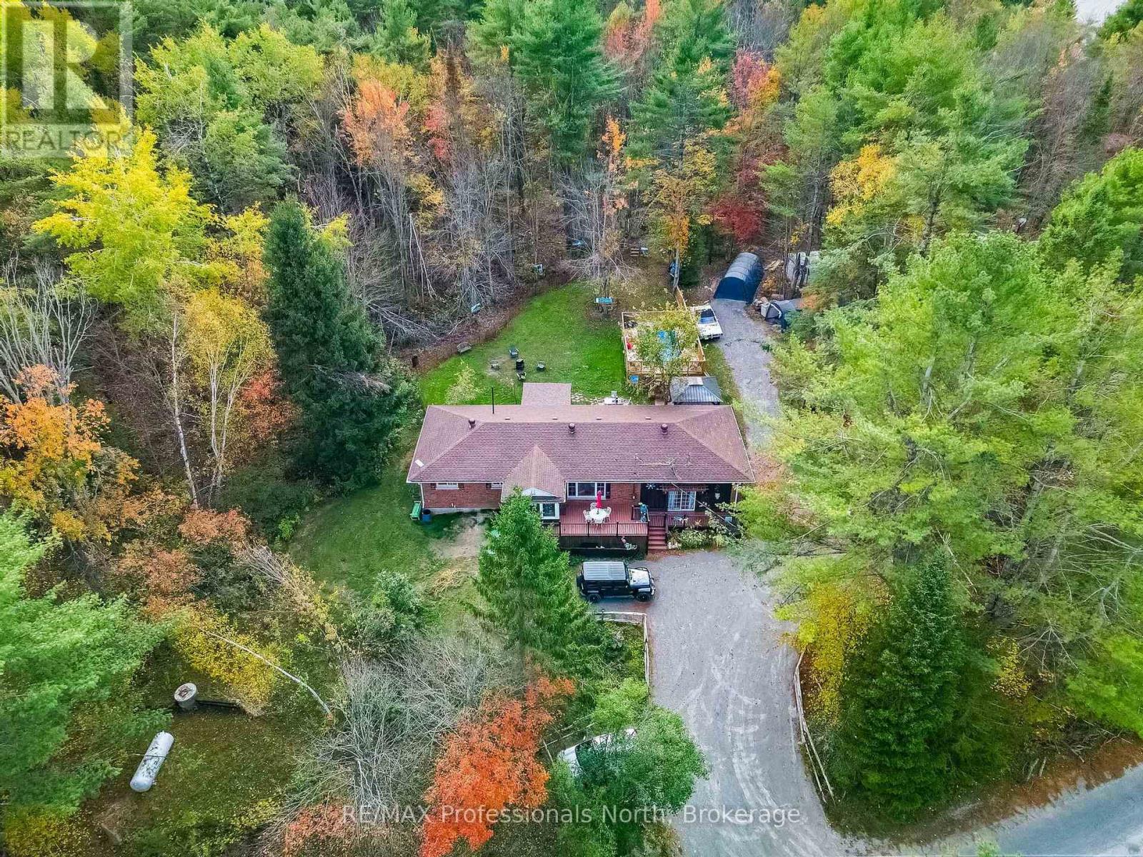 26 Reid Street, Trent Lakes, Ontario  K0M 2A0 - Photo 48 - X12468458