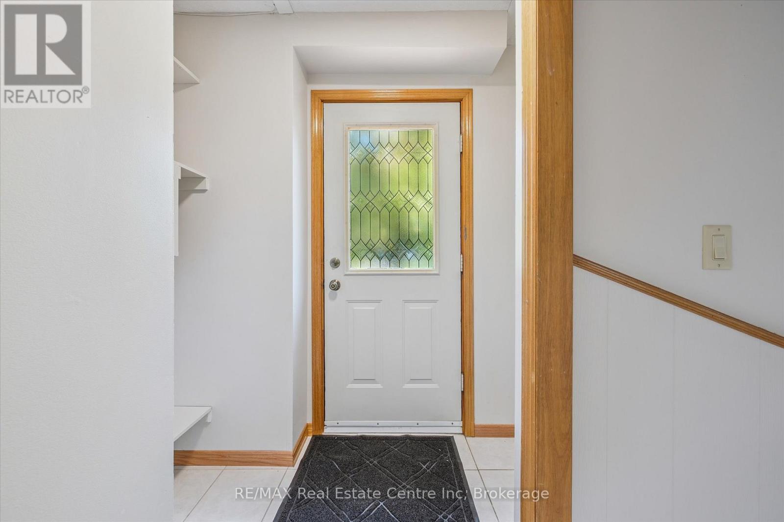 83 Hadati Road, Guelph, Ontario  N1E 6G9 - Photo 6 - X12468469