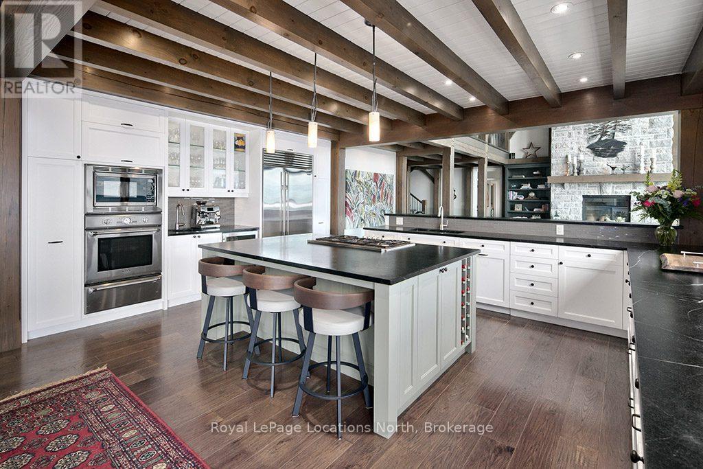 183 Lake Drive, Blue Mountains, Ontario N0H 2P0 - Photo 11 - X12468568