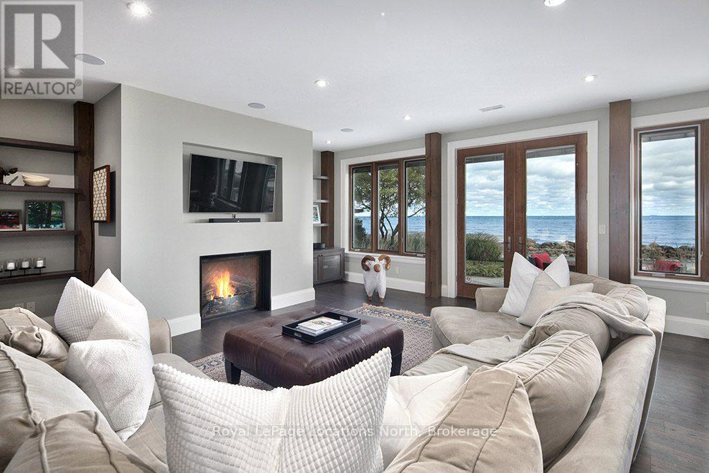 183 Lake Drive, Blue Mountains, Ontario N0H 2P0 - Photo 39 - X12468568