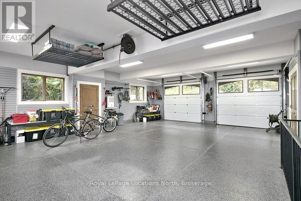 183 Lake Drive, Blue Mountains, Ontario N0H 2P0 - Photo 43 - X12468568