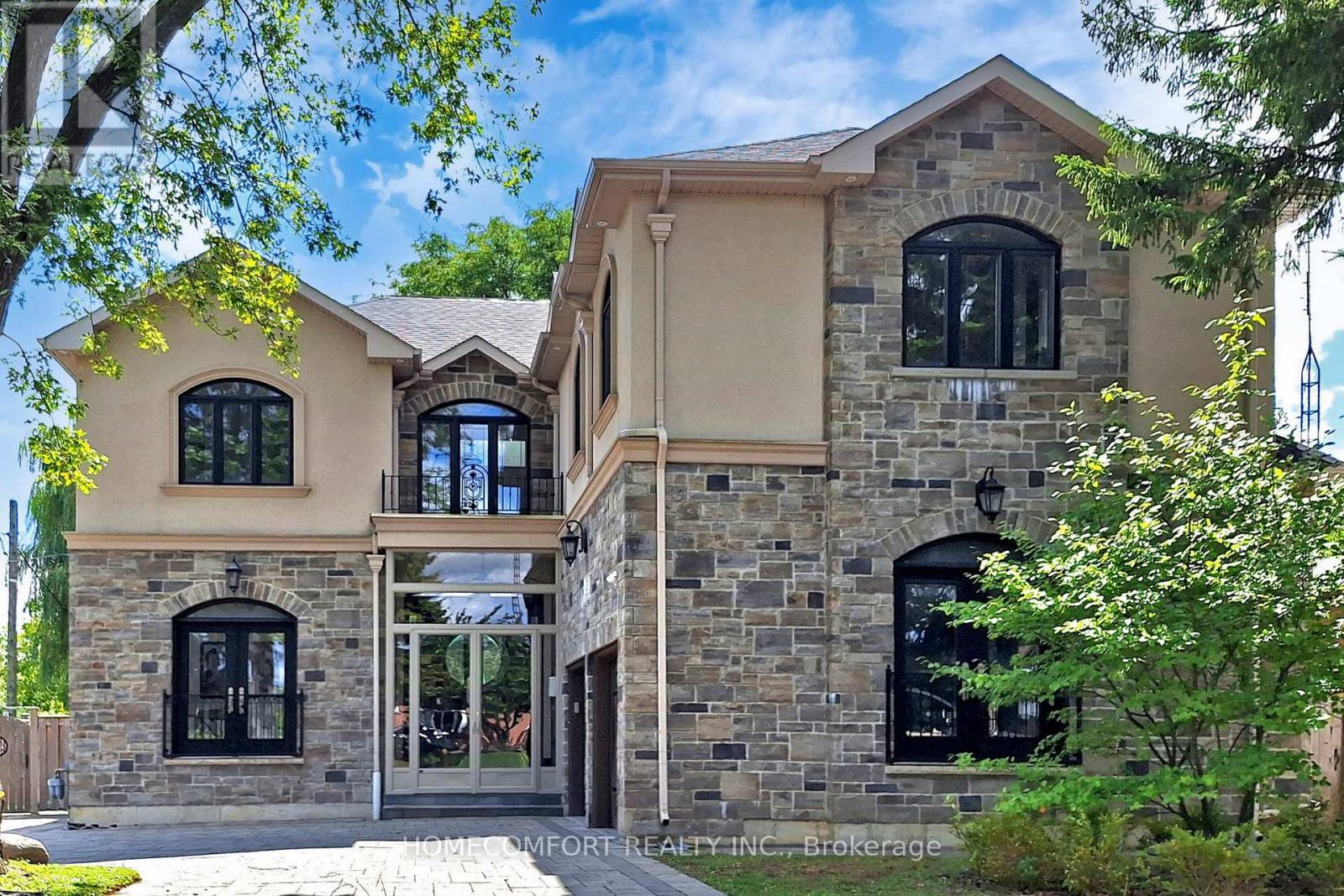 11 ABERCORN ROAD, Markham, Ontario