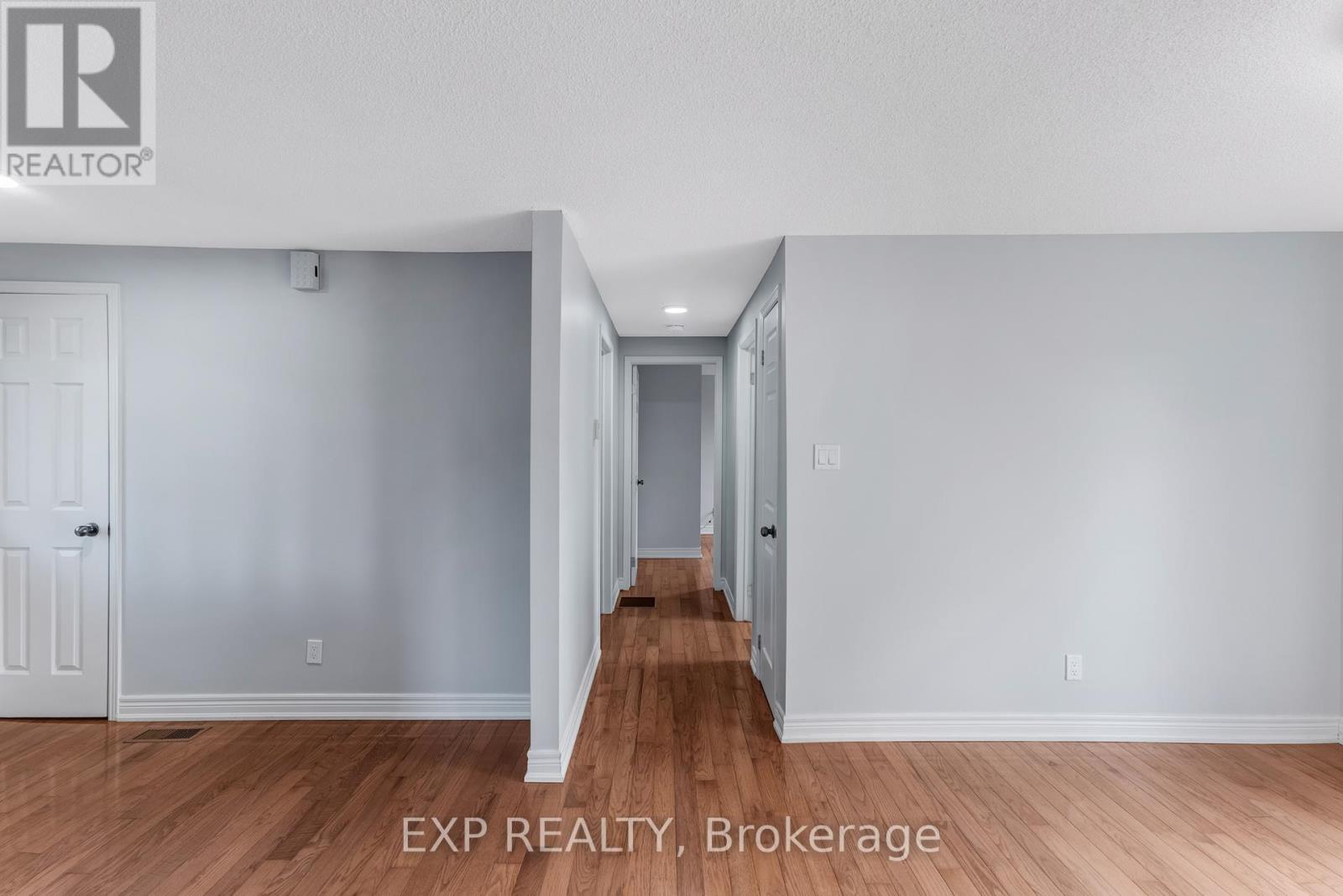 3 Comforts Cove, Innisfil, Ontario  L9S 1S3 - Photo 10 - N12468426