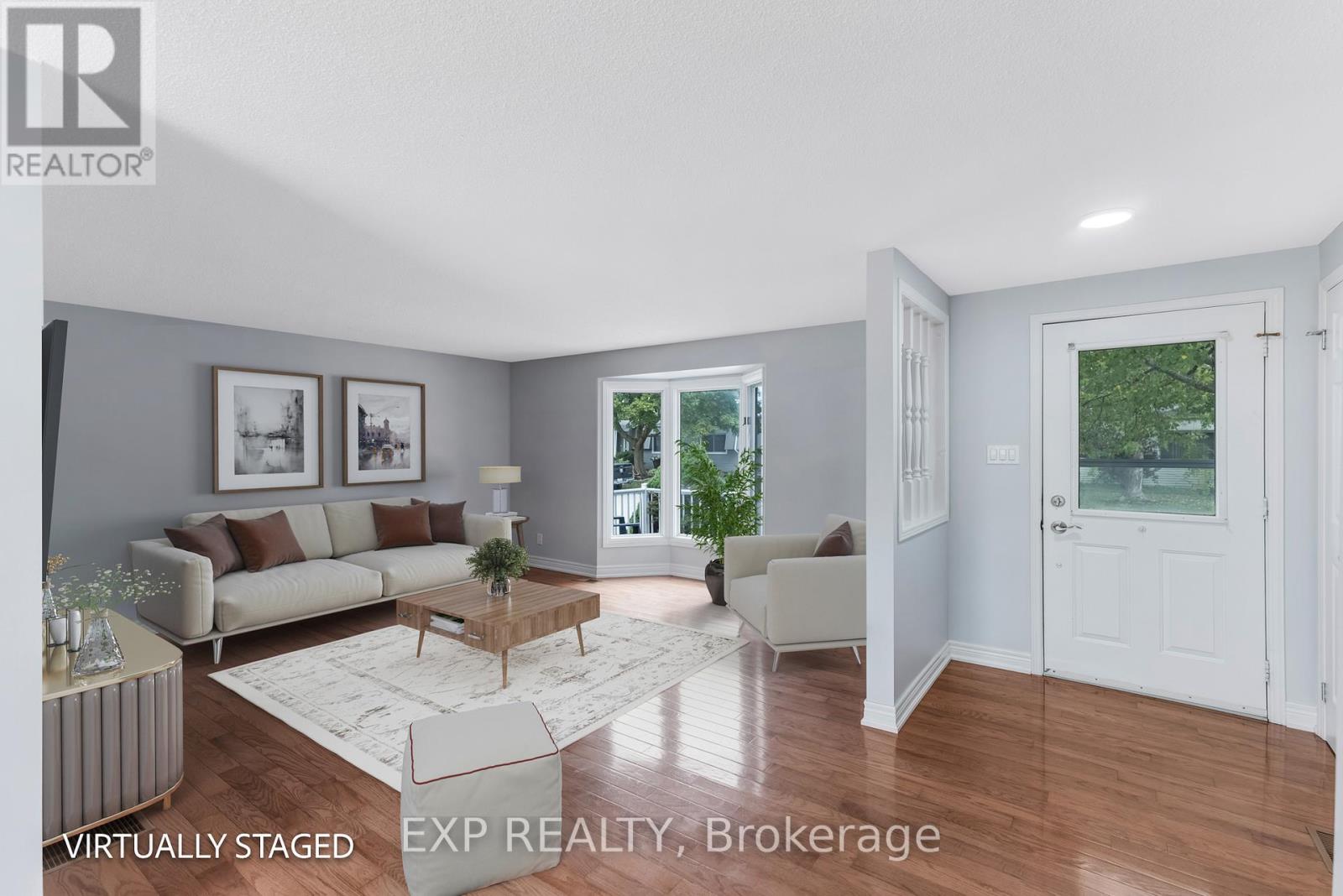 3 Comforts Cove, Innisfil, Ontario  L9S 1S3 - Photo 2 - N12468426