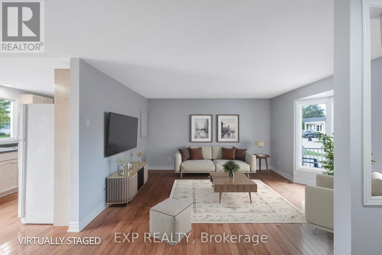 3 Comforts Cove, Innisfil, Ontario  L9S 1S3 - Photo 3 - N12468426