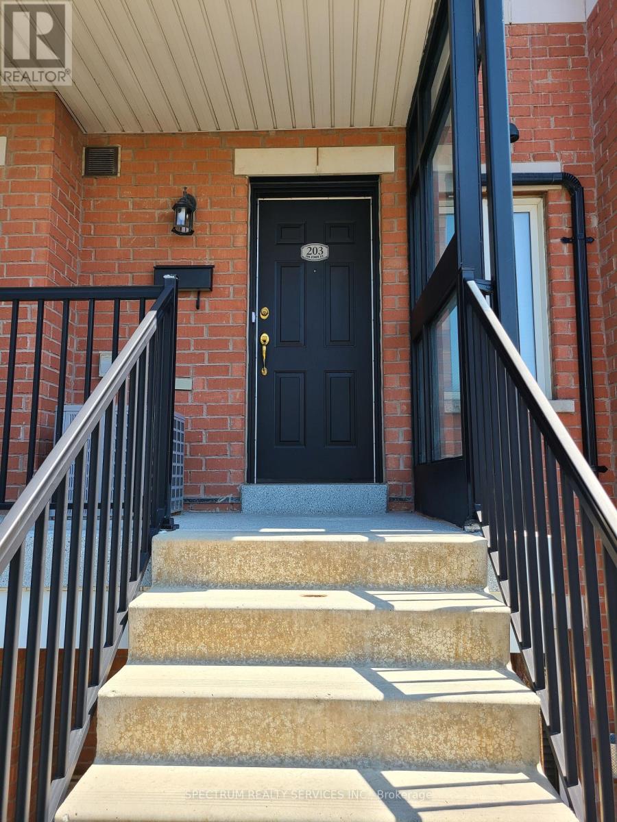 203 - 308 JOHN STREET, Markham, Ontario