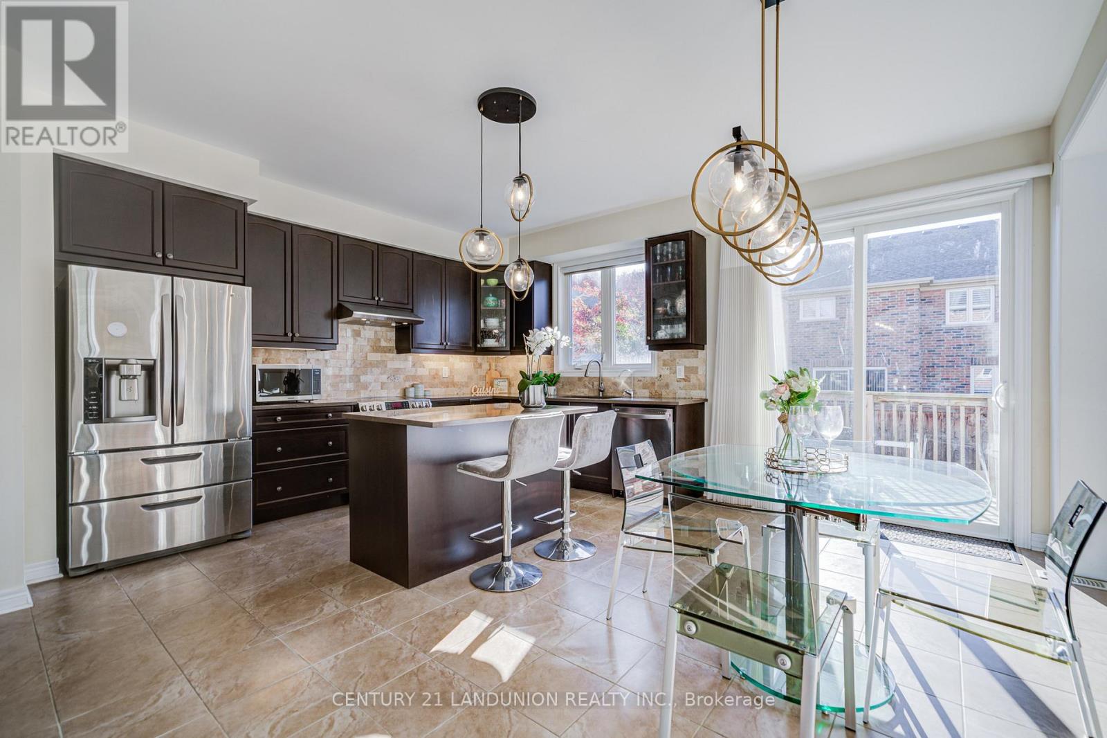 60 James Joyce Drive, Markham, Ontario  L6C 0N7 - Photo 18 - N12468454